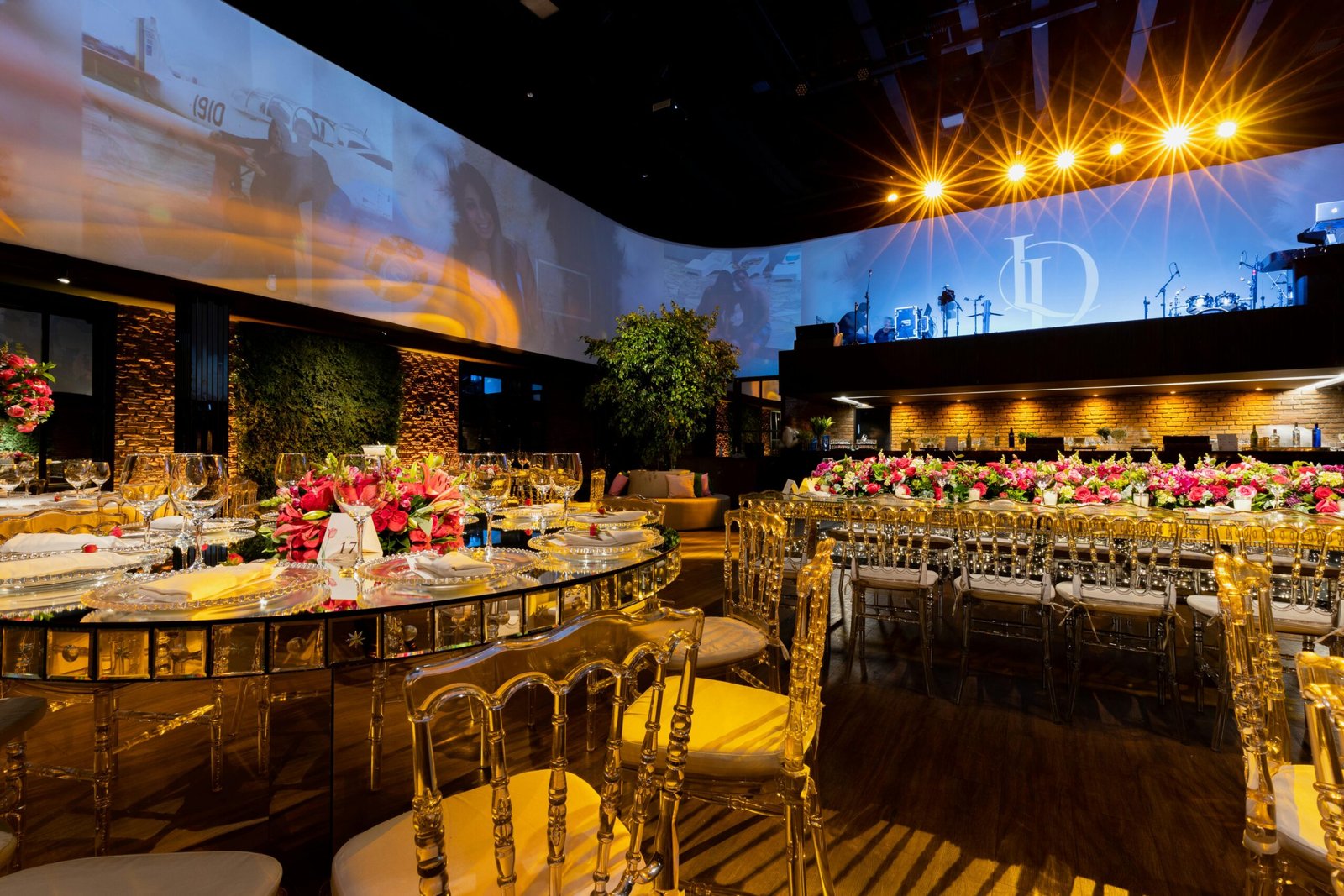 free-photo-of-decor-of-wedding-venue (1)